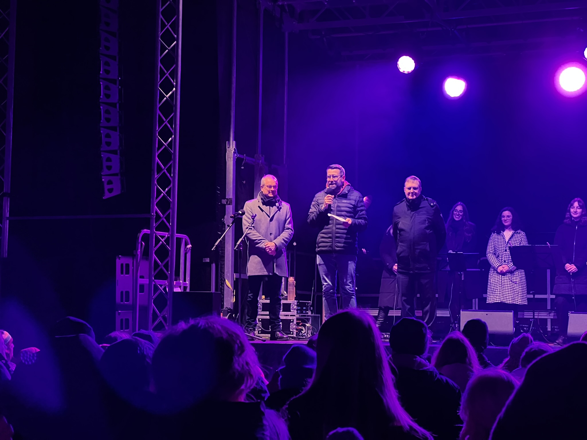 v.l. Dekan Dr. Thorsten Waap, Paul Kowalski (Citypastoral) und Stadtpfarrer Stefan Buß